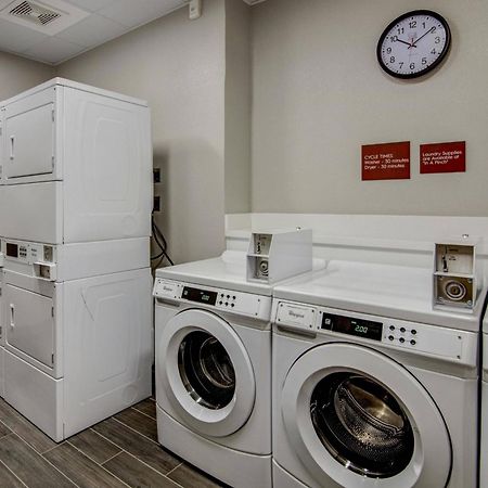 Towneplace Suites By Marriott Houston Hobby Airport Екстер'єр фото