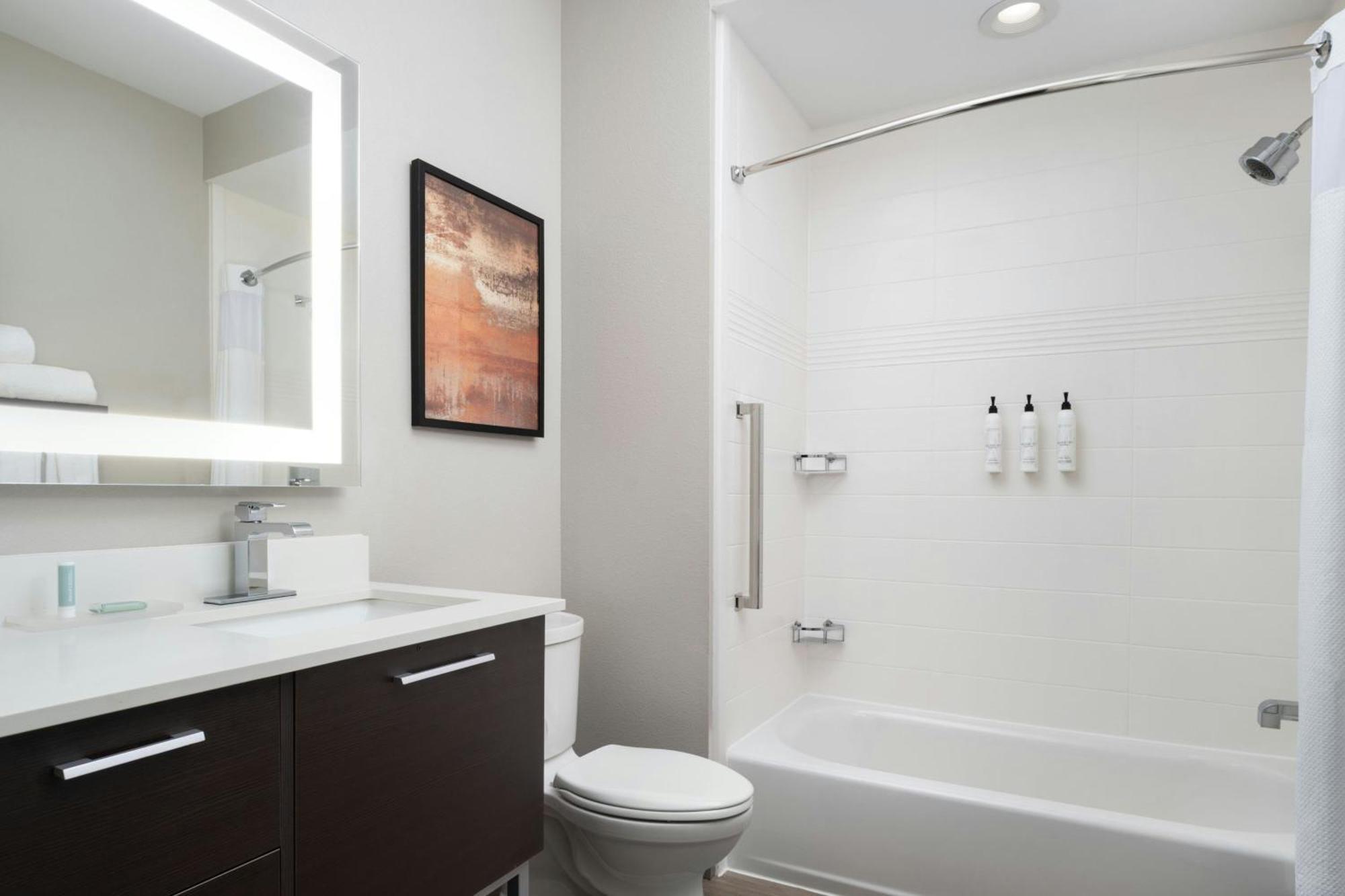 Towneplace Suites By Marriott Houston Hobby Airport Екстер'єр фото