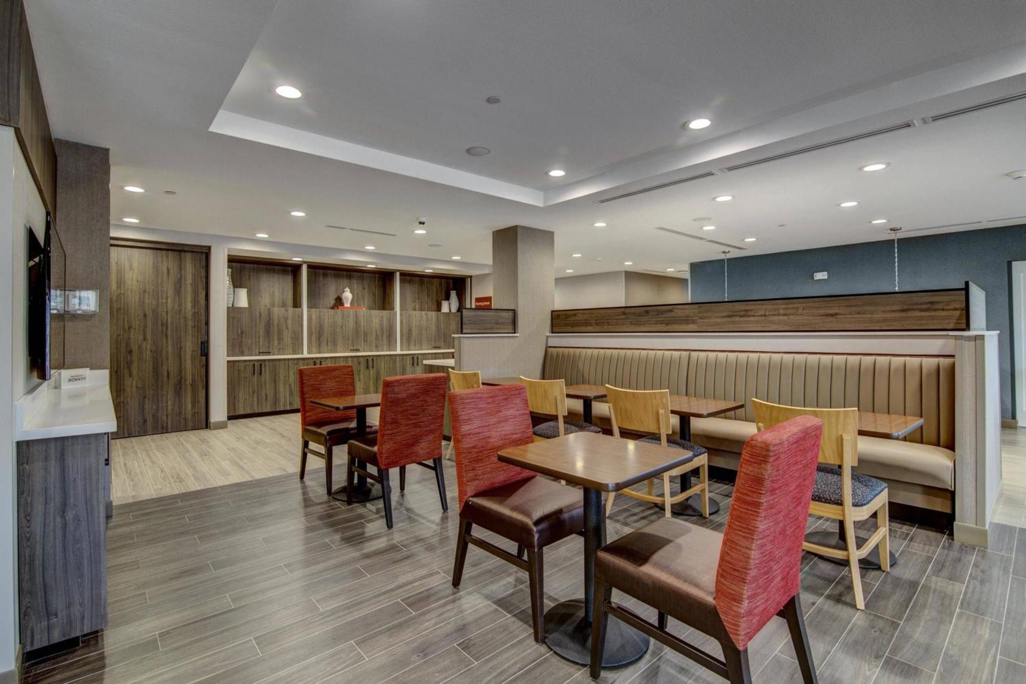 Towneplace Suites By Marriott Houston Hobby Airport Екстер'єр фото