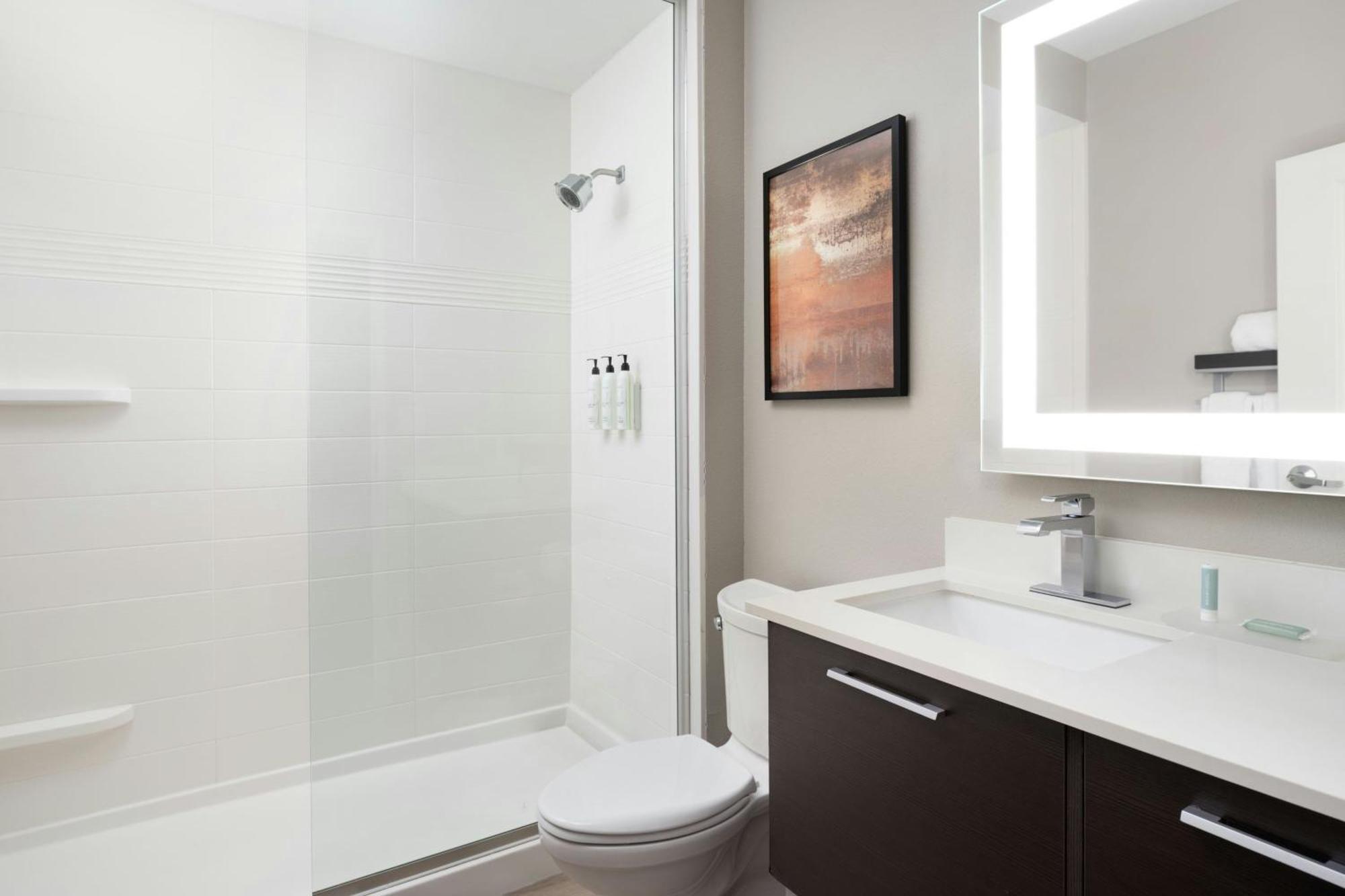 Towneplace Suites By Marriott Houston Hobby Airport Екстер'єр фото