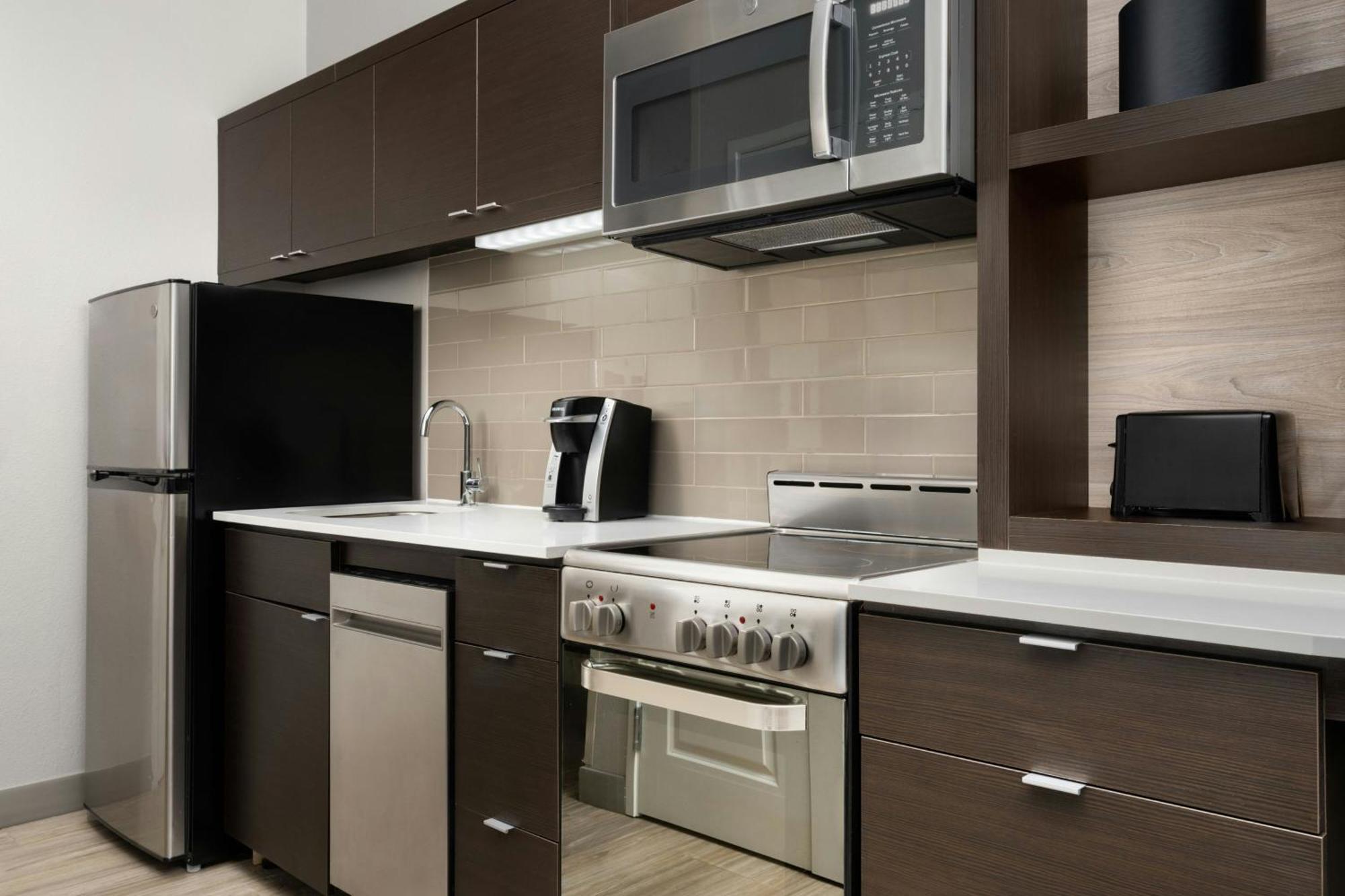 Towneplace Suites By Marriott Houston Hobby Airport Екстер'єр фото